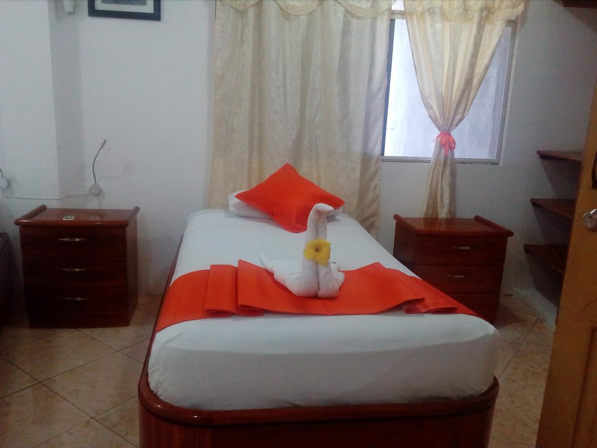 Hotel Crossman بويرتو أيورا المظهر الخارجي الصورة